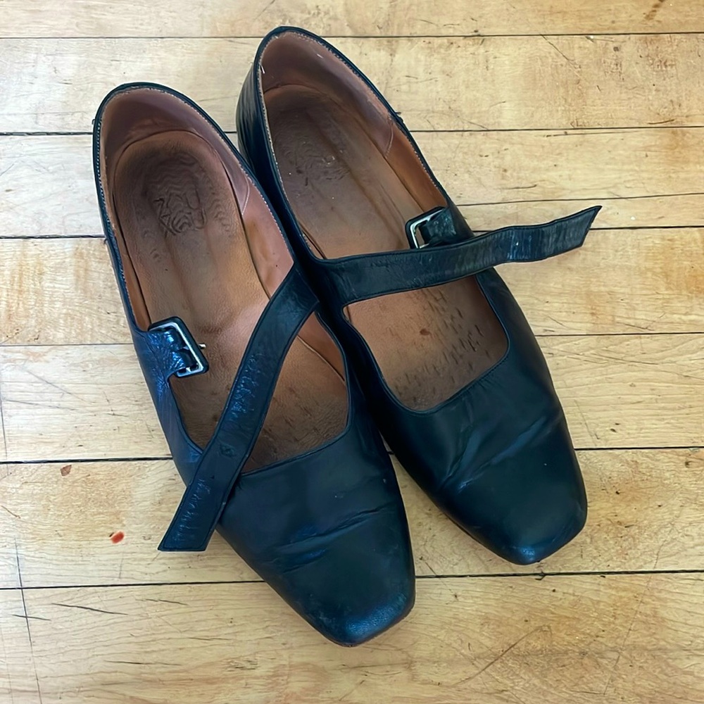 Black zou xou flats